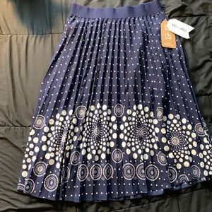 Midi pleated navy polka dot skirt